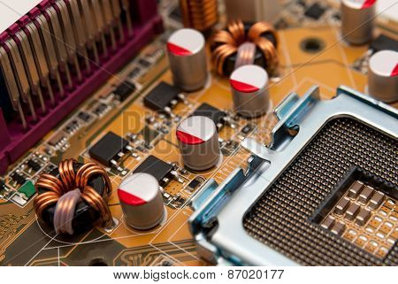 Electronic Collection - Multiphase Power System Modern Processor