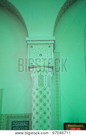 Column decoration detail at Sultan Haji Ahmad Shah Mosque a.k.a UIA Mosque in Gombak, Malaysia