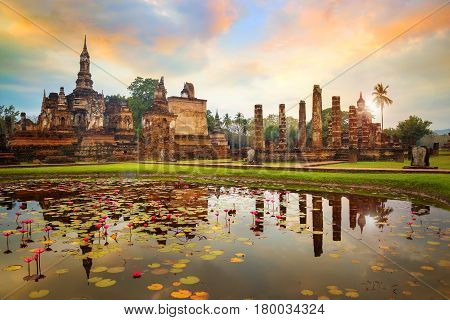 Sukhothai, Thailand - January 18 2017: Wat Mahathat Temple In The Precinct Of Sukhothai Historical P