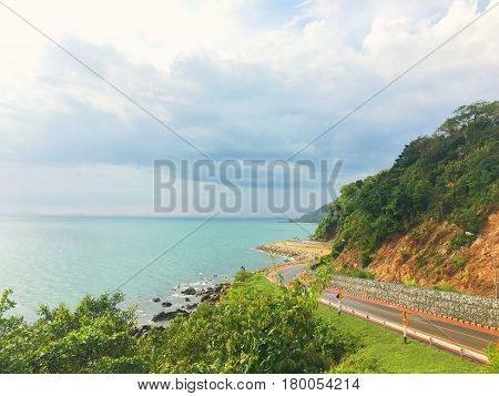 Beautiful curve road side mountain view - Noen-nangphaya view point