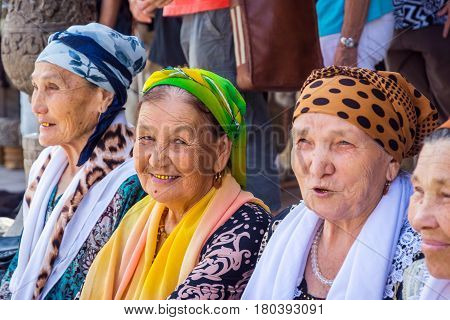Senior Uzbek Ladies