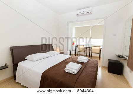 Modern Bedroom In Wenge And White Colors