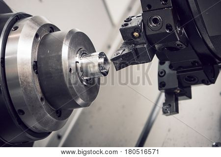 cutting tool at metal working on lather machine