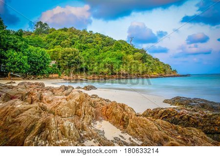 The sea and rocks of tranquility at island.