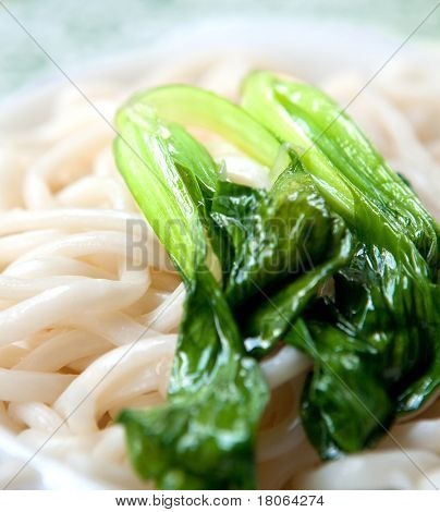 อุดรธานีญี่ปุ่นกับเด็กนึ่ง bokchoi ผักโอเรียนเต็ล
