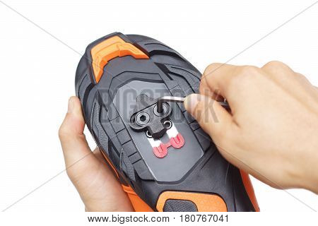 Installing a clipless cleat to a mountain bike cycling shoe