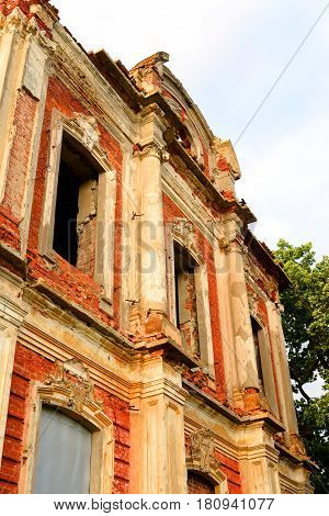 Ruined palace in the estate Znamenka near St.Petersburg Russia.