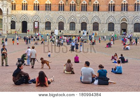 Pleasant autumn afternoon on the Piazza del Campo - 23 September 2011, Siena, Italy