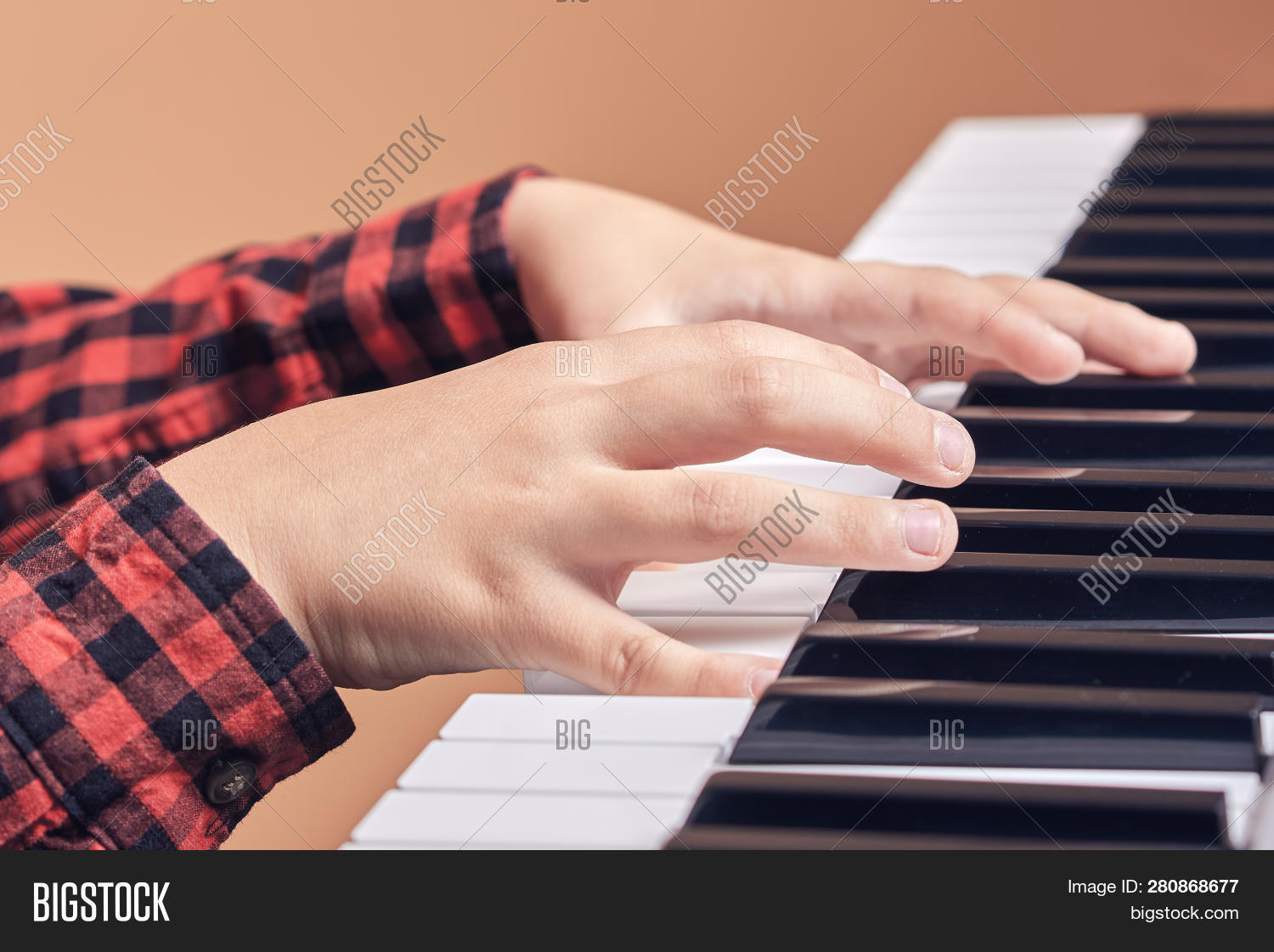 Caucusing Hard-working Caucusing Image & Photo (Free Trial) | Bigstock