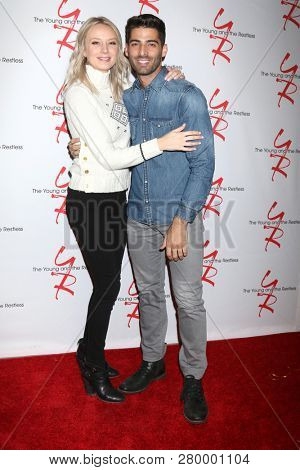 LOS ANGELES - JAN 17:  Melissa Ordway, Jason Canela at the Young and the Restless Celebrates 30 Years at #1 at the CBS Television CIty on January 17, 2019 in Los Angeles, CA