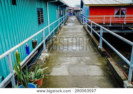 Labuan,malaysia-jan 15,2019:view Of Water Village Known As Patau Patau In Labuan Pearl Of Borneo,mal