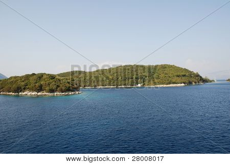 Skorpios island, ejet af Onassis familien, lige ved kysten i Lefkada-øen i Grækenland.