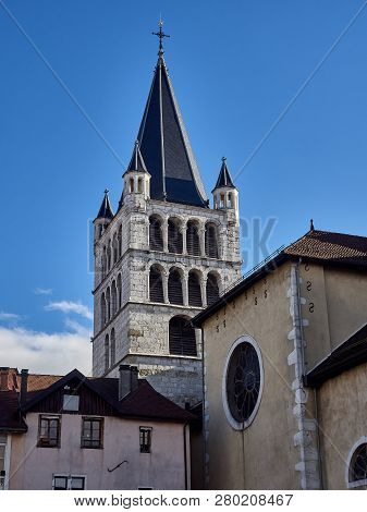 Shot Of The Église Notre Dame De Liesse, A Catholic Church In Annecy. The Shot Is Taken During A Sun