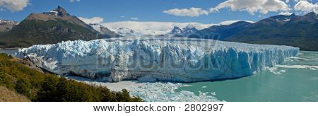 Der Perito-Moreno-Gletscher In Patagonien, Argentinien.