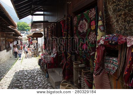 June 2018: Traditional Ottoman Market In Kruja, Birth Town Of National Hero Skanderbeg. Flea Market 