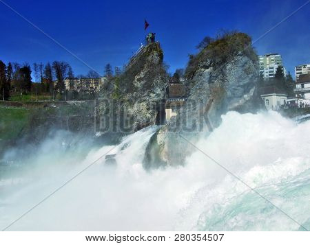 The Rhine Falls Or Rheinfall Waterfall, Neuhausen Am Rheinfall - Canton Of Schaffhausen, Switzerland
