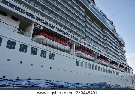 Ensenada, Mexico - Oct 25: Norwegian Bliss Cruise Ship, Docked In Ensenada, Mexico, As Seen On Oct 2