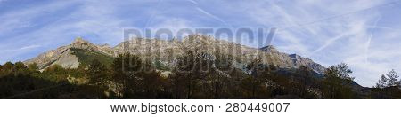The National Park Of Tzoumerka,peristeri & Arachthos Gorge,is An Open Land Area Of About 820 Km2,loc