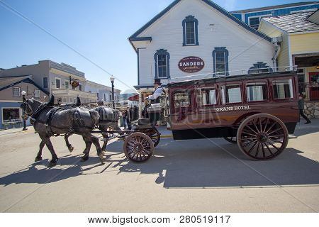 Mackinaw Island, Michigan, Usa - May 6, 2016: View Of The Downtown Waterfront District Of Beautiful 