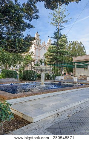 Public Park Alameda De Apodaca, An Example Of The Eclectic Style Of Regionalism In Cadiz, With A Fou