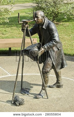 Albert Gallatin tieteellisen patsas