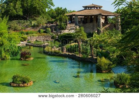 Japanese Garden Overlook In San Antonio Texas