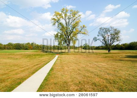 Hopewell วัฒนธรรมอุทยานประวัติศาสตร์พื้นเมืองอเมริกันอินเดียน mounds
