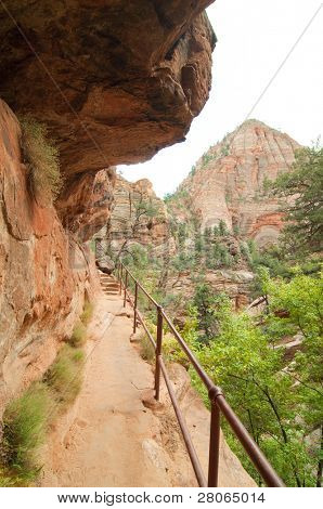 Cliffside parcours lopen en trapleuning