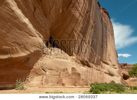 Ruínas de indian nativo americano cliff habitação casa branca no Canyon De Chelly