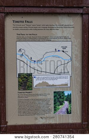 Toketee Falls, Oregon - April 19, 2014:  An Informational Sign Showing The Hiking Trail That Leads T