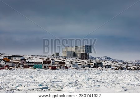 Outport Of Joe Batts Arm With Fogo Inn Nl Canada