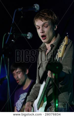 Tomsk, Russland 28. Juni: Egor Timofeev russische Sänger und Musiker, Leiter der pop-Rock-Gruppe 