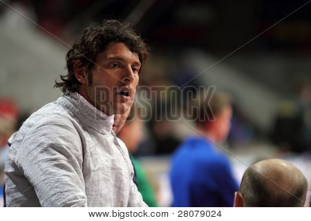 Moskva, Rusko - 14. února: Italský Aldo Montano soutěžit na 2010 RFF Moskva šavle svět Fencin