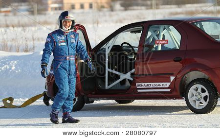 Moscou, Russie - 23 février : Pilote automobile Firdaus Kabirov pendant le 21e traditionnel « course Stars »
