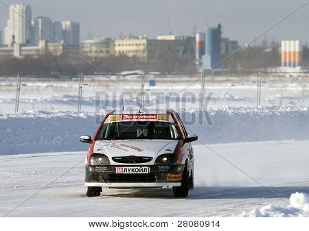 Moskva, Rusland - februar 23: 21 traditionelle 