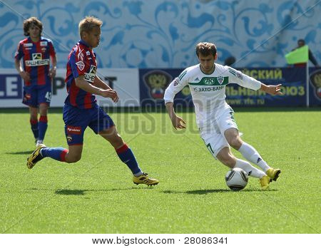 มอสโก - 10 พฤษภาคม: แข่งขันรอบ 10 ของรัสเซียฟุตบอลพรีเมียร์ลีกระหว่างมิ (มอสโก) เป็น