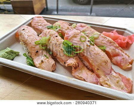 Aburi Slightly Grilled Fatty Salmon Belly Nigiri Sushi