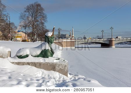 Saint-petersburg, Russia -  January 24, 2019: The Sphinx At The Kamennoostrovsky Bridge