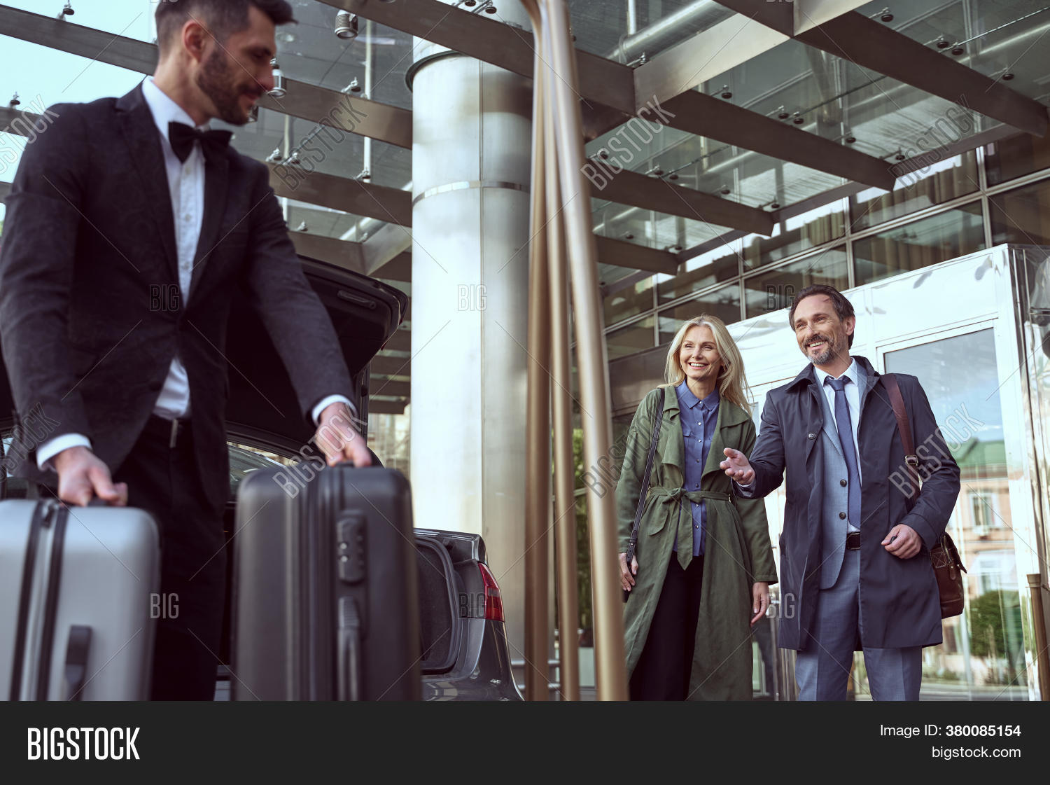 Time Leave Hotel Get Image Photo Free Trial Bigstock