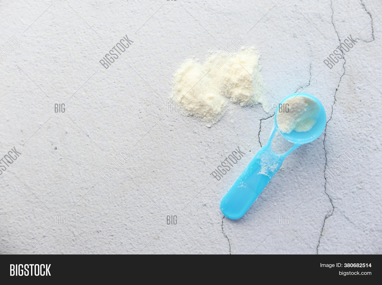 Baby Milk Powder Spoon Image & Photo (Free Trial) | Bigstock