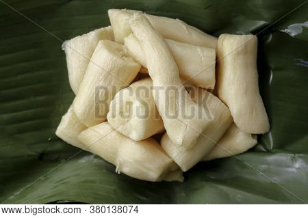 Tapai Or Tape Or Peuyeum Are Traditional Food Snack From Indonesia, Made From Fermented Cassava. Ser