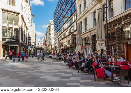 Budapest, Hungary. October 2019: Tourists And Visitors Sitting In Summer Cafe On The Vorosmarty Squa