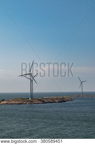 Concept Of Technology For Sustainable Development Of Renewable Energy Sources. Wind Turbine Generato