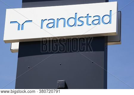 Saint Genis Laval, France - May 21, 2020: Randstad Logo On A Signboard. Randstad Is A Dutch Multinat