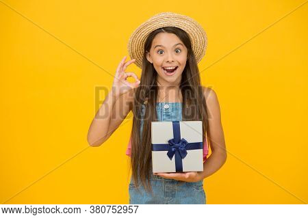 This Sale Is Too Hot. Happy Kid With Gift Box Show Ok Sign. Holiday Sale. Birthday Anniversary. Fant