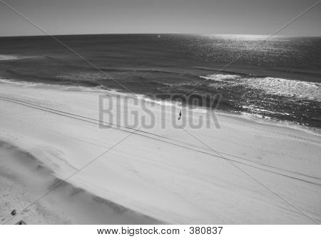 Velero y Playa Walker