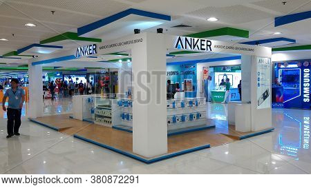 Quezon City, Ph - June 2 - Anker Powerbank Kiosk On June 2, 2018 In Quezon City, Philippines.