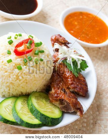 Singapur kuře rýže. Asijský styl Hainan kuře rýže detail. Asijské kuchyně.