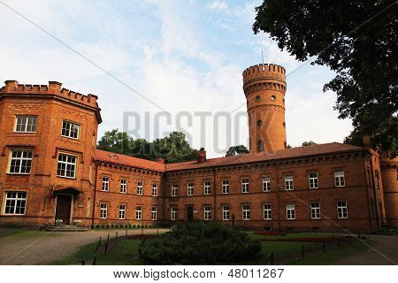Raudone Castle