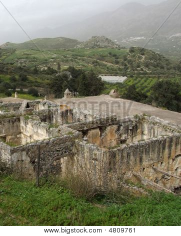 Ruiny Preveli
